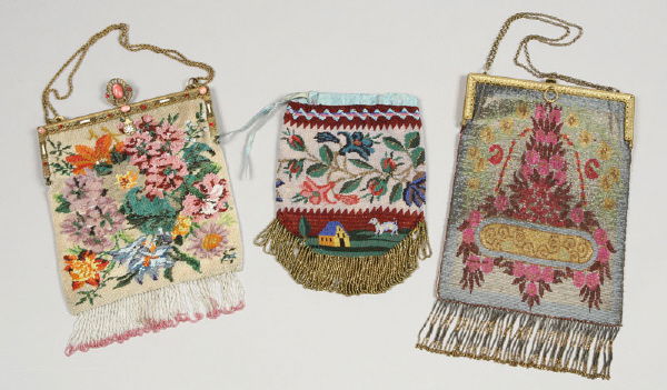 3 Pcs. Fine vintage beaded purses: 3 Pcs. Fine vintage beaded purses including: (1) delicately beaded polychrome floral scene, with an exquisite gilt metal frame, having Greek key and white enamel designs, pink and white speckled caboc