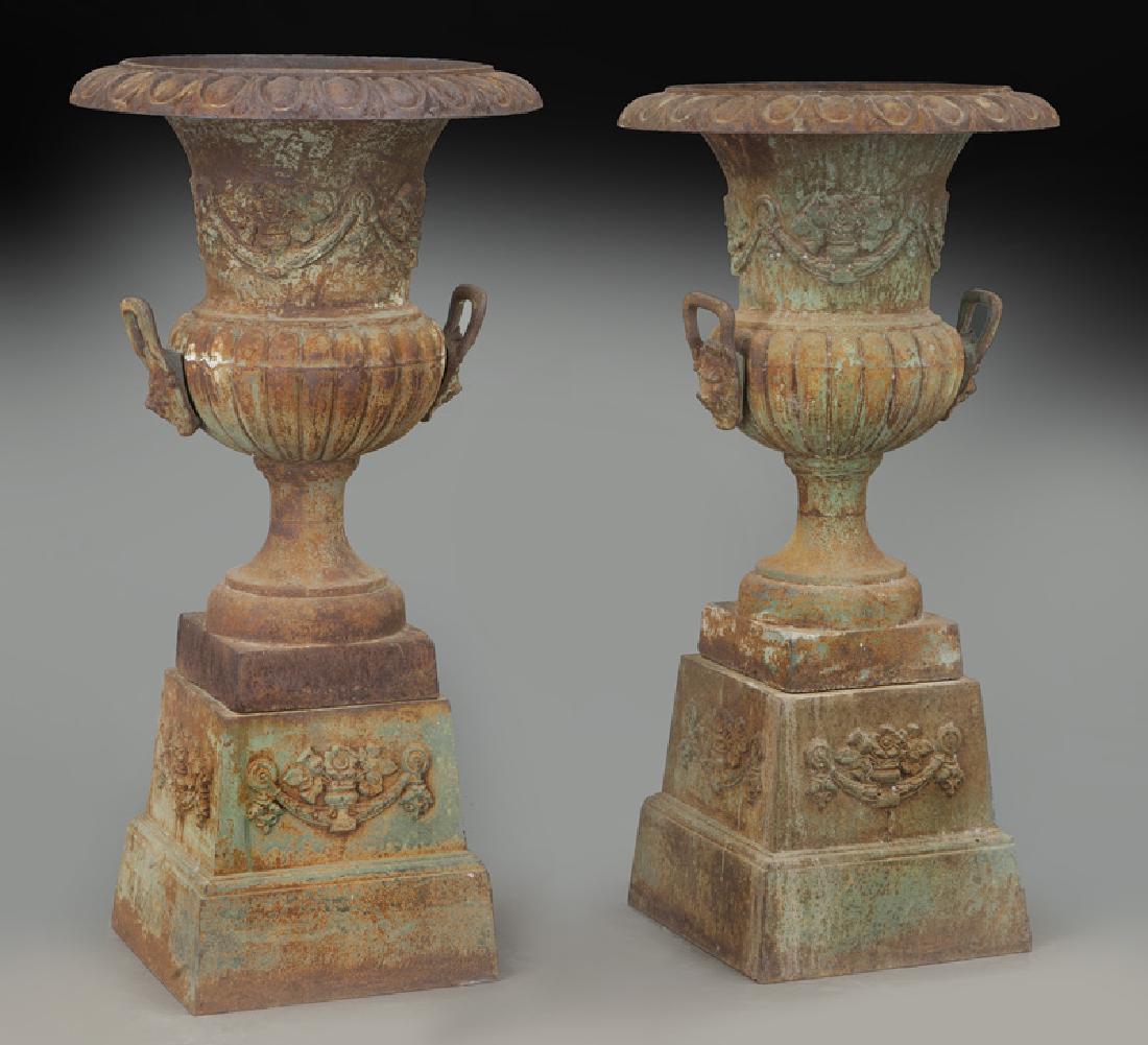 Pr. antique cast iron garden urns, (1 of 11)