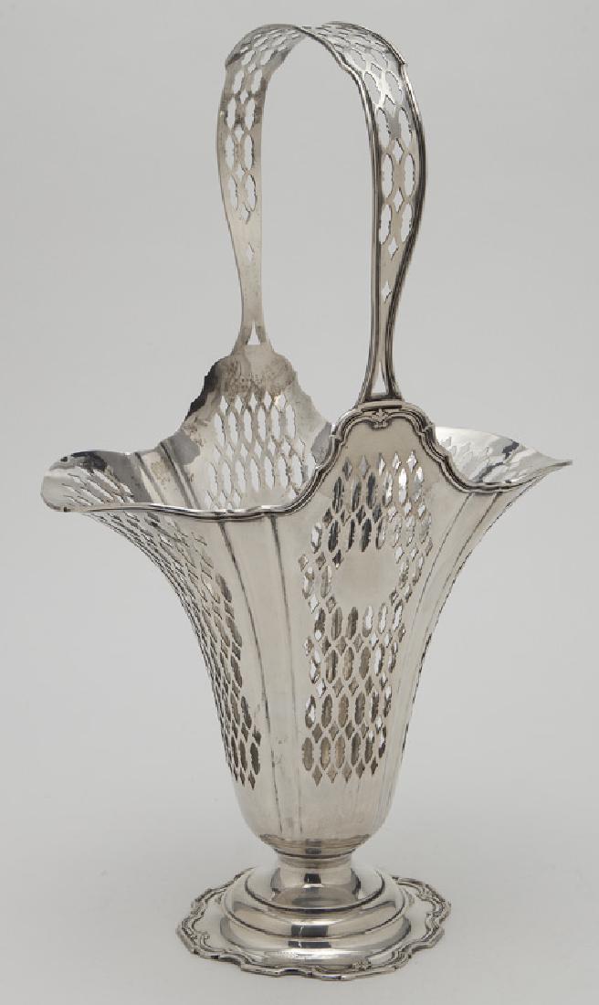 Reed & Barton sterling silver centerpiece basket (1 of 7)