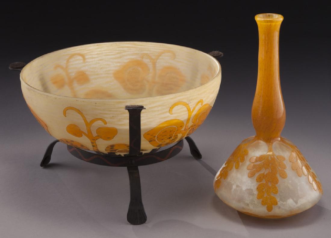 (2) Art Deco cameo glass items,: (2) Art Deco cameo glass items, including: (1) La Verre Francaise stick vase in the Décor Dattier; (1) La Verre-style glass bowl in metal frame in the Décor Figue. First with candy cane sign