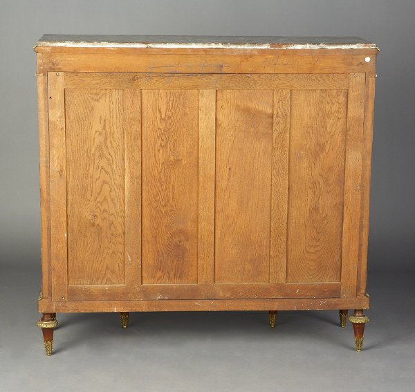 Ormolu mounted mahogany breakfront vitrine - 4