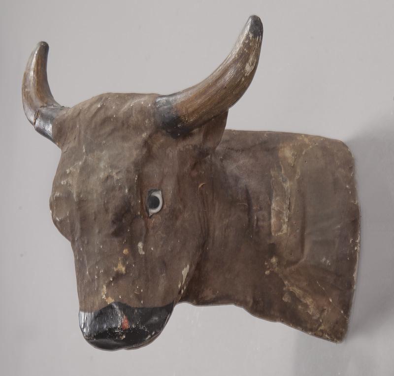 Papier-mache cow plaque.: Papier-mache cow plaque. 12"H x 11"W x 13"D, Circa - 20th C. PROVENANCE: From the Estate of Derrill Osborn, Dallas, Texas.