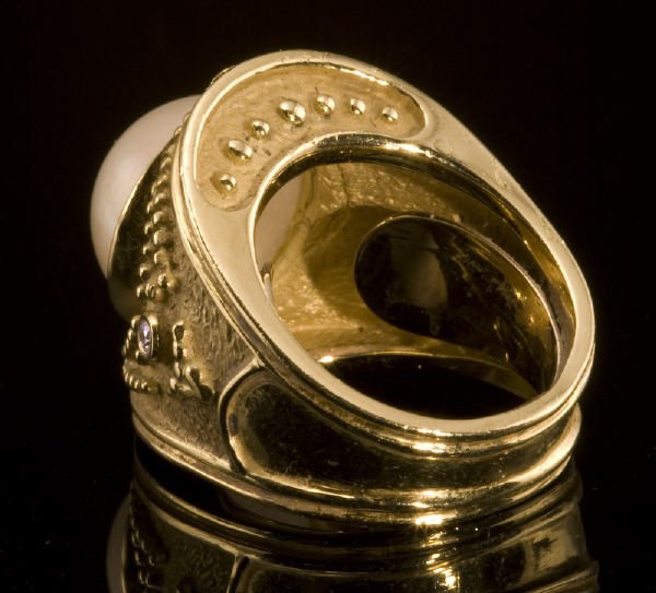 18K gold, pearl and diamond cocktail ring - 2