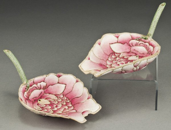 Pr. Chinese Qing Guangxu imperial porcelain lotus: shaped Qiucao cups. Marked "Great Qing the 34th year of Guangxu period. The trophy cup for military maneuver near the Tai Lake Anhur province". 7.25"L x 4.25"W, Circa - 1908.