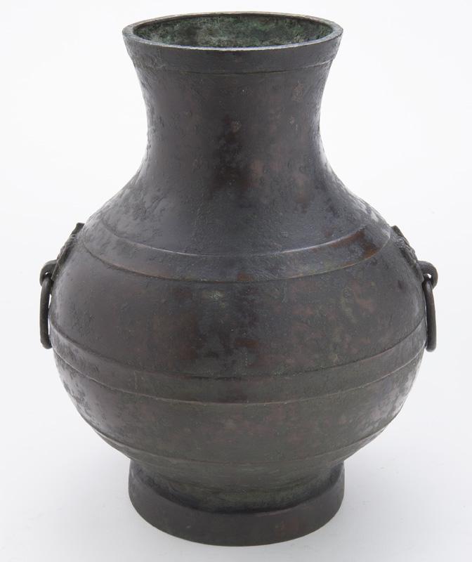 Chinese Han Dynasty bronze Hu, (1 of 7)