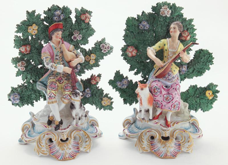 Pr. Early Derby porcelain figures (1 of 8)