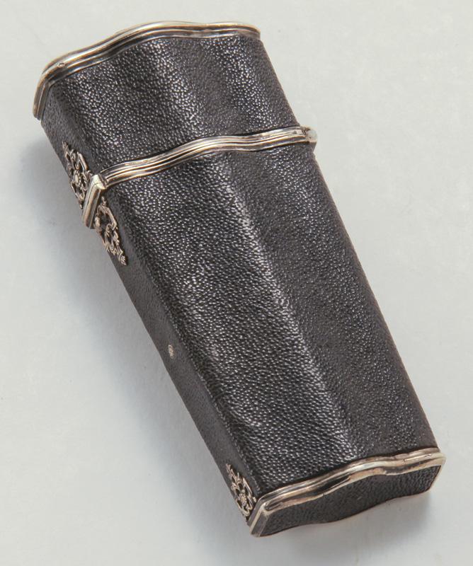 Antique shagreen cased neccesaire set (1 of 6)