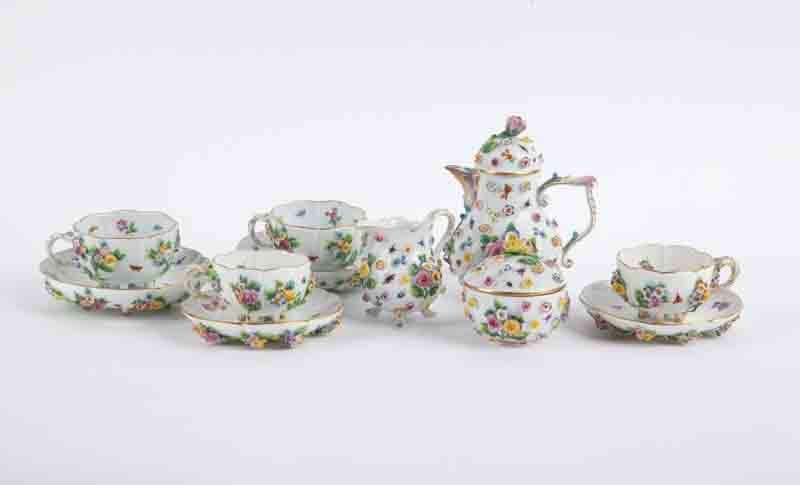 (11) Pcs. Meissen tea service, (1 of 7)