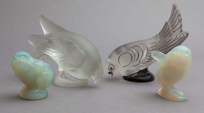 (4) Sabino glass birds. (1 of 12)