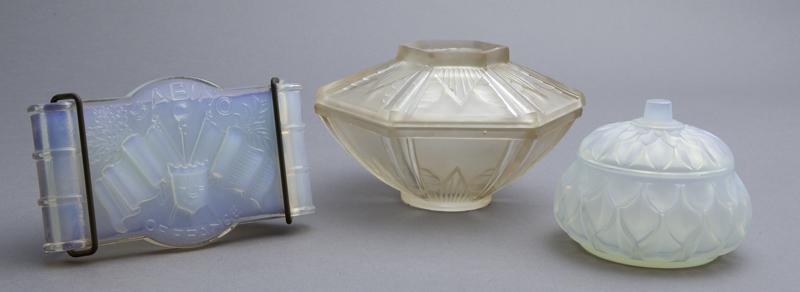 (3) Sabino glass table articles, (1 of 16)