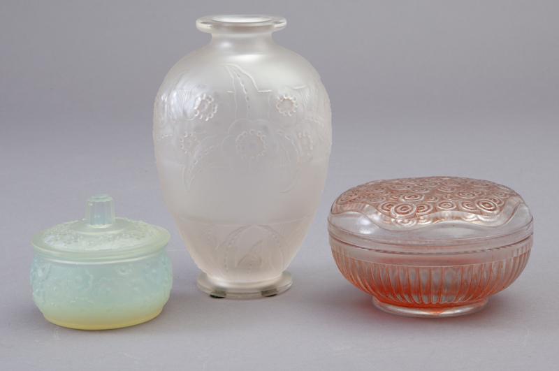 (3) Sabino table articles, (1 of 11)