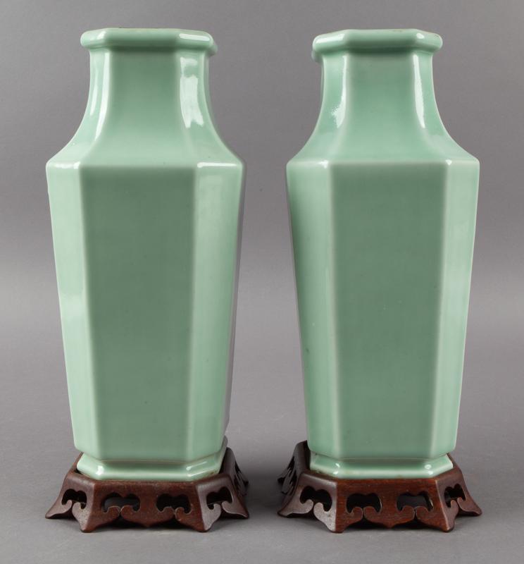 Pr. Chinese celadon octagonal porcelain vase. (1 of 11)