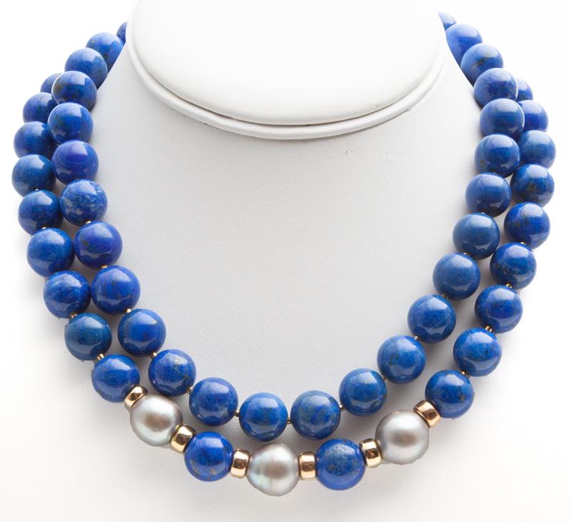Lapis and pearl beaded necklace. (1 of 5)