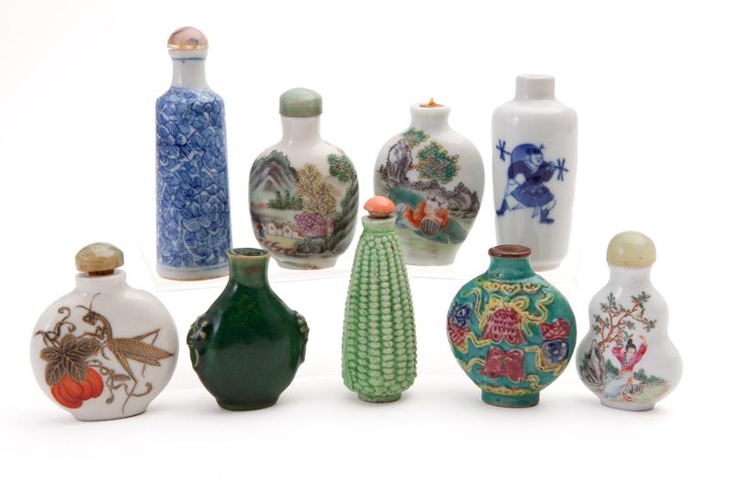 (9) Chinese porcelain snuff bottles (1 of 11)