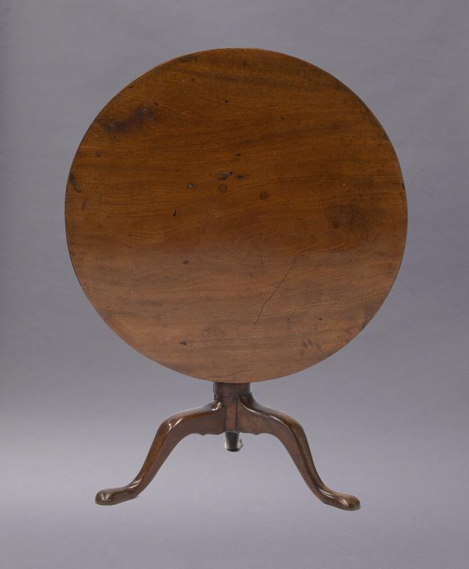 Georgian mahogany tilt top tea table (1 of 11)
