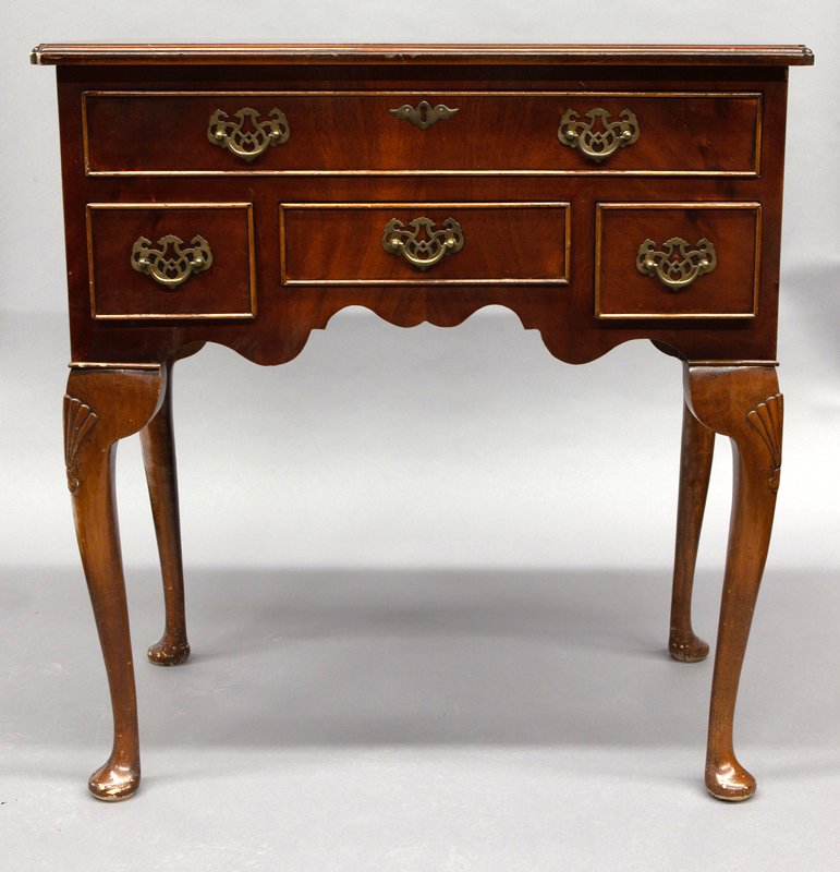 Inlaid mahogany dressing table with (1 of 9)