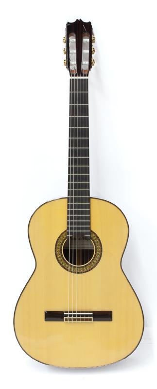 Pedro de Miguel of Madrid flamenco guitar (1 of 8)