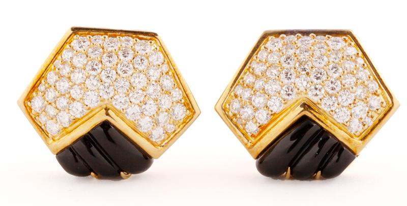 Oscar Heyman Bros. 18K gold, onyx, & diamond (1 of 6)