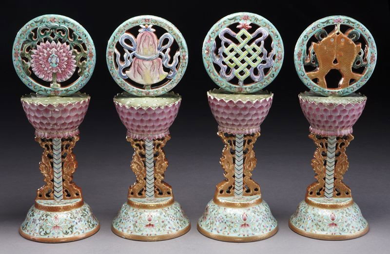(4) Chinese Qing famille rose porcelain altar: pieces, depicting four Buddhist lucky symbols at the top, set atop lotus thrones. The middle section depicting double fish, the base section depicting scrolling lotus. Six character mark on base reads