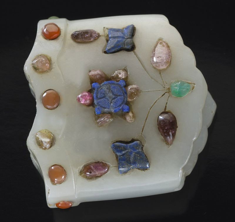 Chinese Qing Mughal style sword pommel: mounted with semi-precious stones and beads. 1.5"H x 1.75"W, Circa - 18th - 19th C.