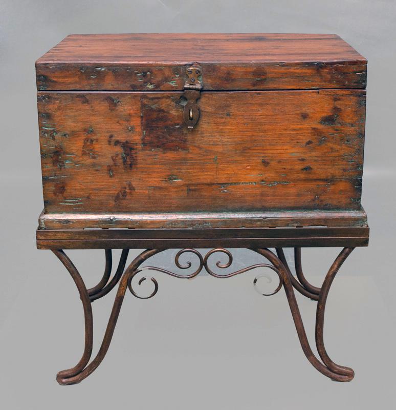Small antique wooden chest (1 of 6)