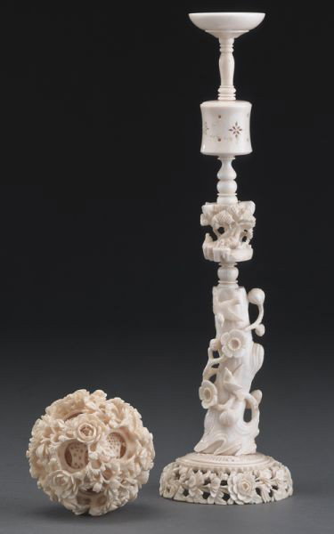 Chinese Qing carved ivory puzzle ball: (International buyers should note that several countries do not allow the importation of lots containing materials made from endangered species. This includes, but is not limited to, ivory, coral and 
