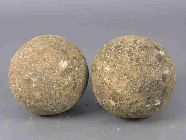 Two pair of stone garden ornaments. 22"