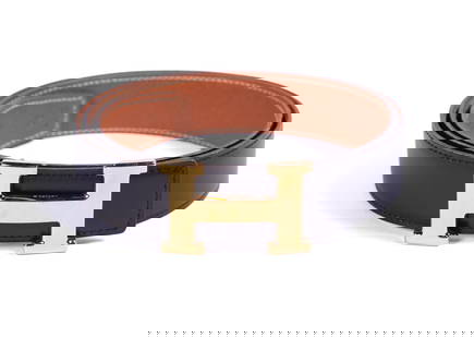 Hermes Belt: Black leather belt with gold tone hardware. Size 90.