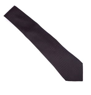 Hermes Tie: Silk tie in black with monogram. Measuring 59.5 in