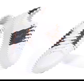 Louis Vuitton Sneakers: Louis Vuitton sneakers, size 40. White, with monogram details. New, still in the original box.