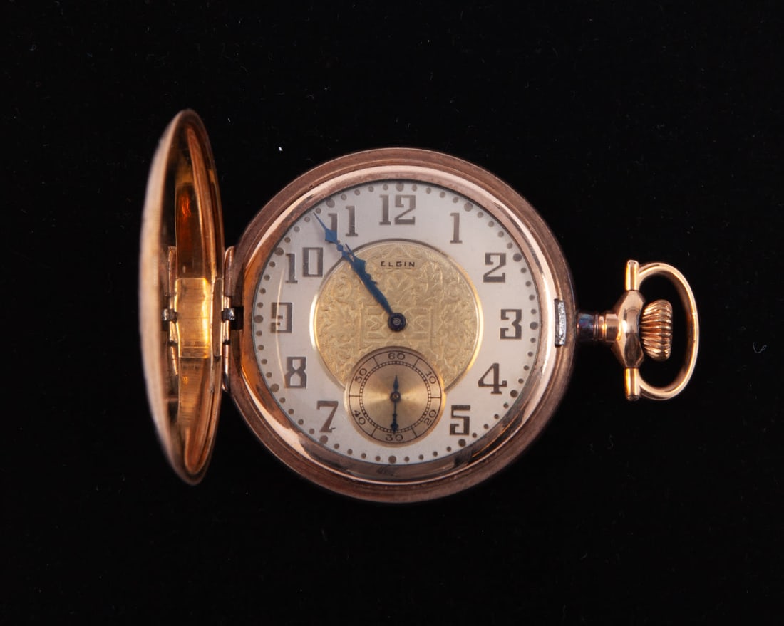 Vintage Gold Elgin Pocketwatch (1 of 4)