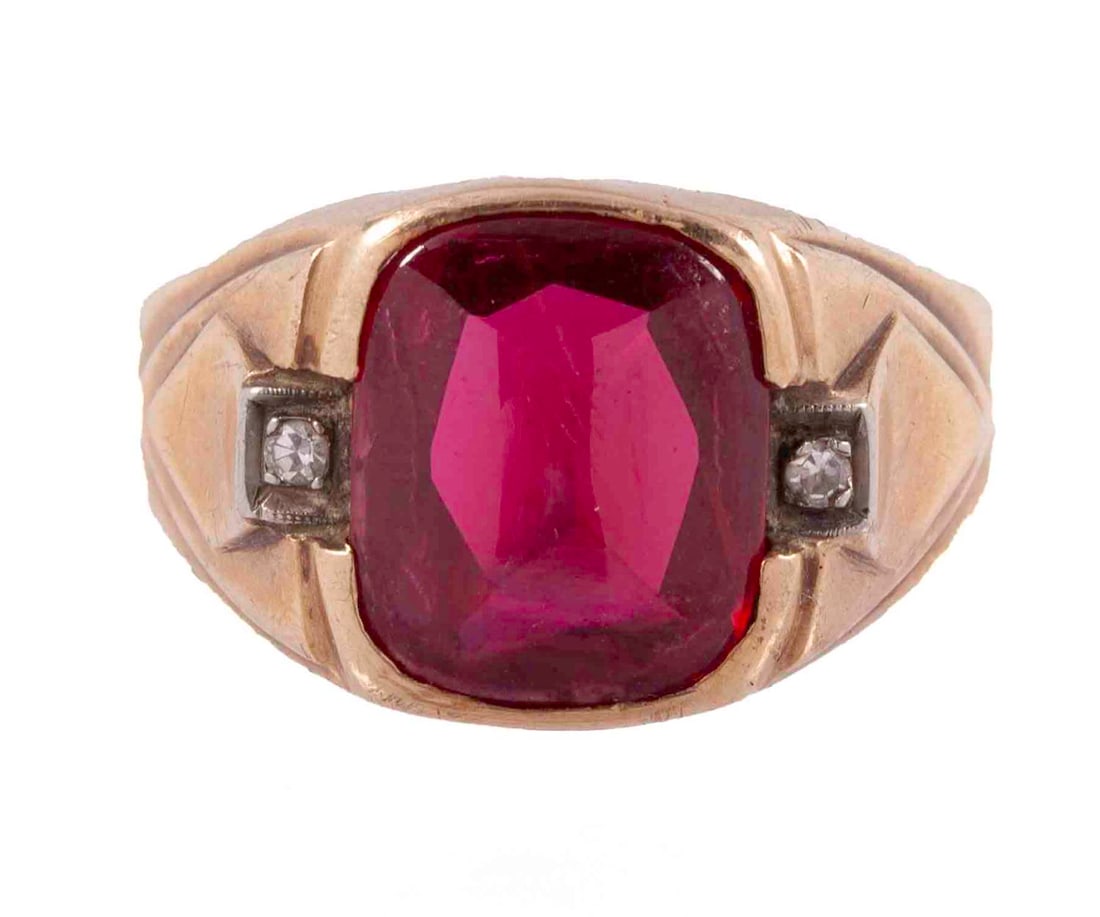 Gentlemans Gold Ring (1 of 6)