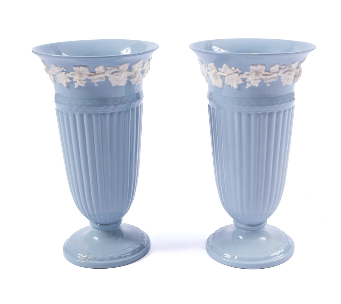 Pair of Wedgwood Queen's Ware Etruria Barlaston Vases (1 of 6)