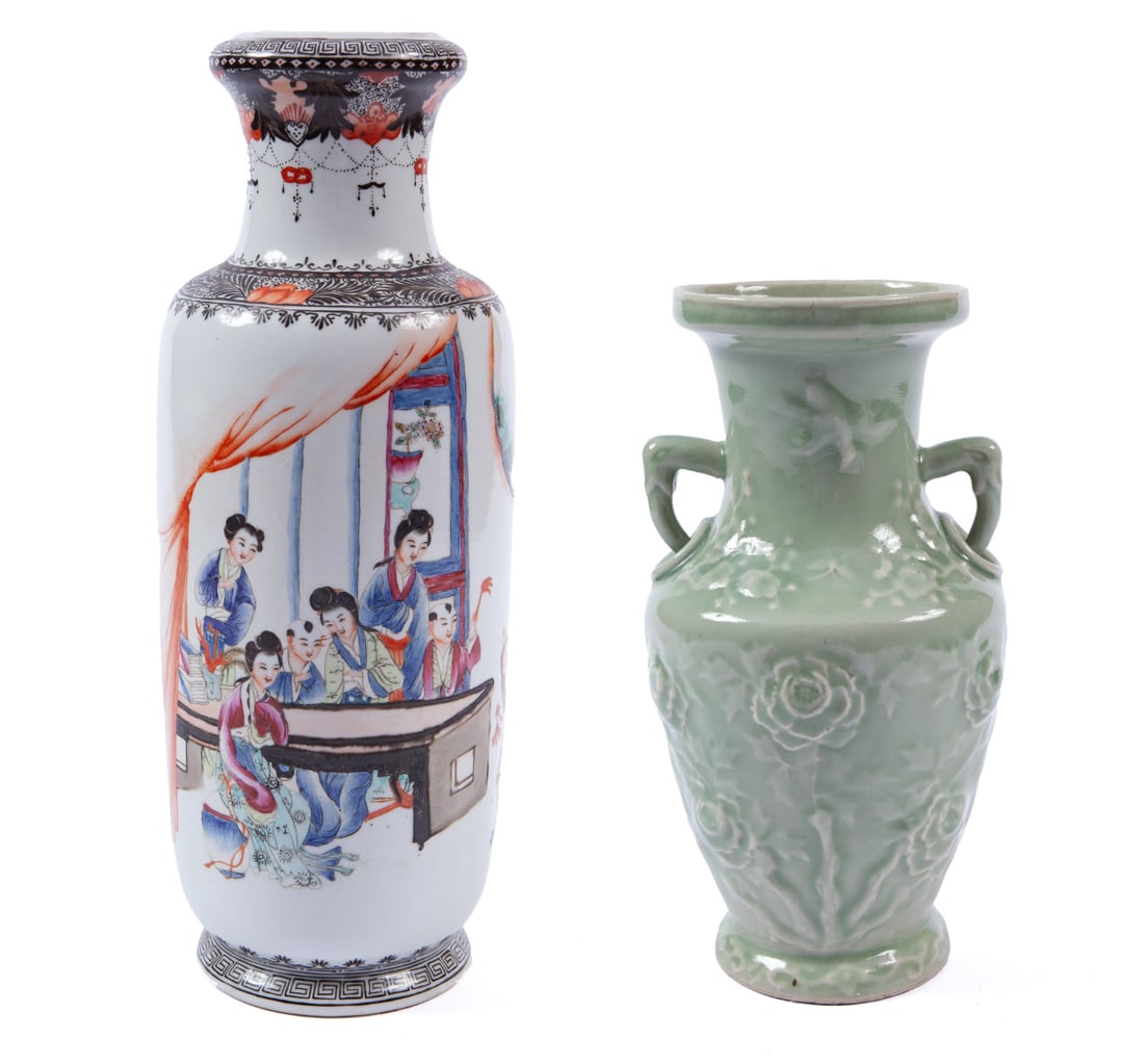 Two Chinese Republic Porcelain Vases (1 of 13)