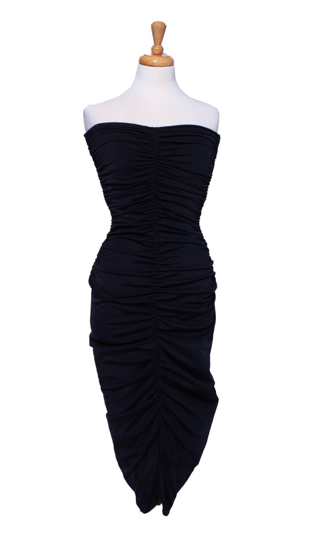 Norma Kamali New York Ruched Jersey Dress: Womens black ruched cocktail dress. Size small In pristine condition with tags