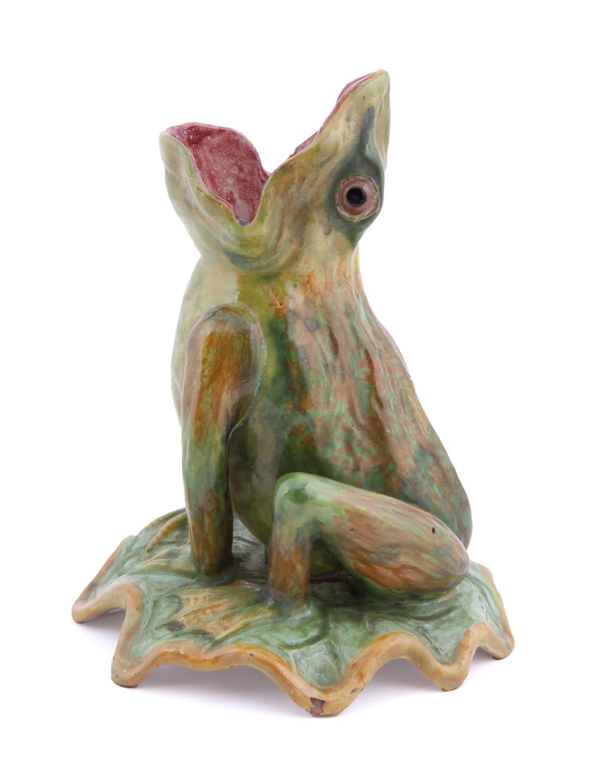 Quimper Figural Spill Vase (1 of 10)