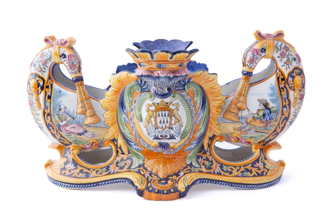 Henriot Quimper Faience Planter (1 of 11)