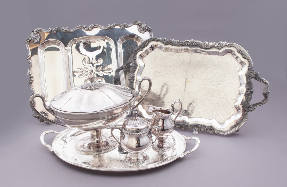 Set of International Silver Plated Holloware 5 pcs. (1 of 13)