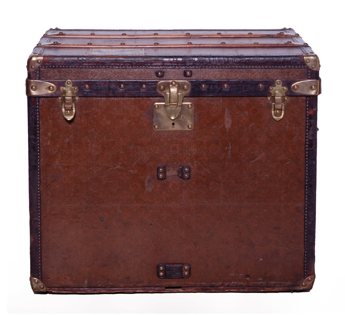 Antique Luxury Louis Vuitton Steamer Trunk (1 of 13)