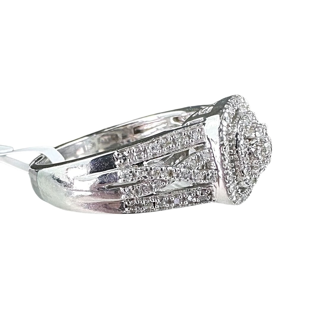 10kt white gold diamond wedding ring (1 of 4)