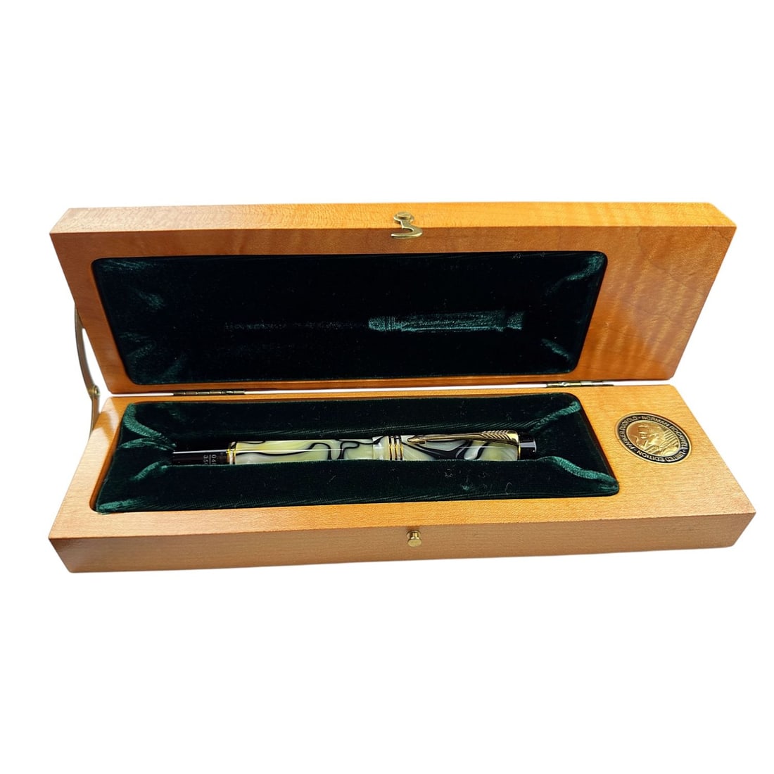 Parker Duofold Norman Rockwell Pen (1 of 10)