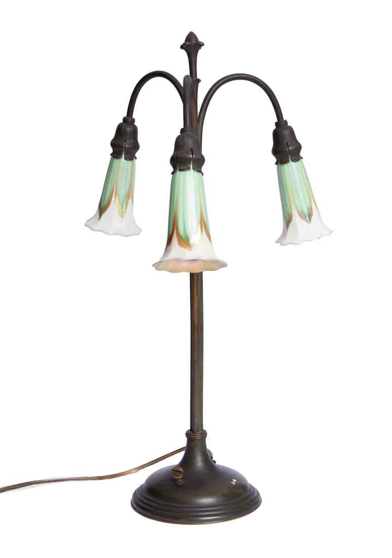Quezal Three Lite Lily Lamp (1 of 5)