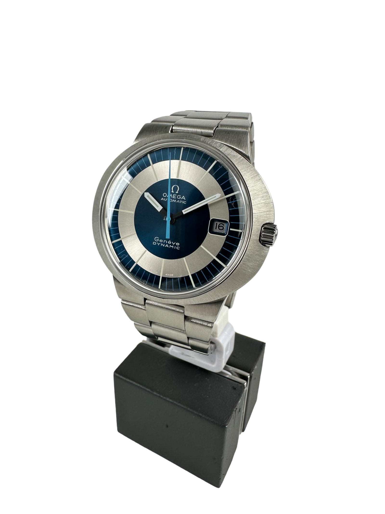 OMEGA DYNAMIC WRISTWATCH (1 of 13)