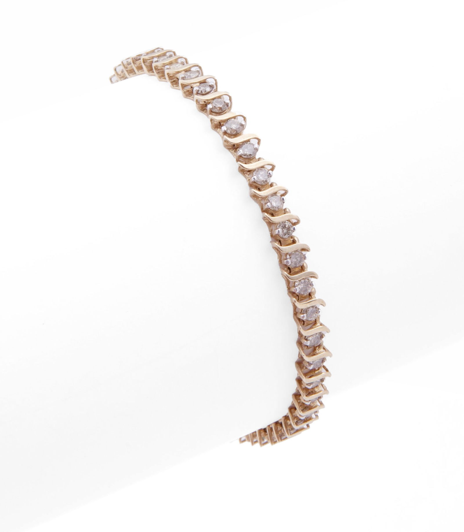 Diamond Tennis Bracelet (1 of 5)