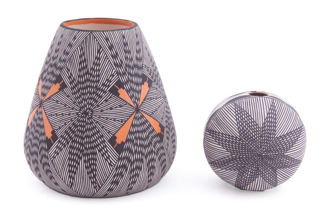 Lillie Patricio & Sandra Victorino Pair of Acoma Pueblo Hand Coiled Pottery Vases (1 of 10)