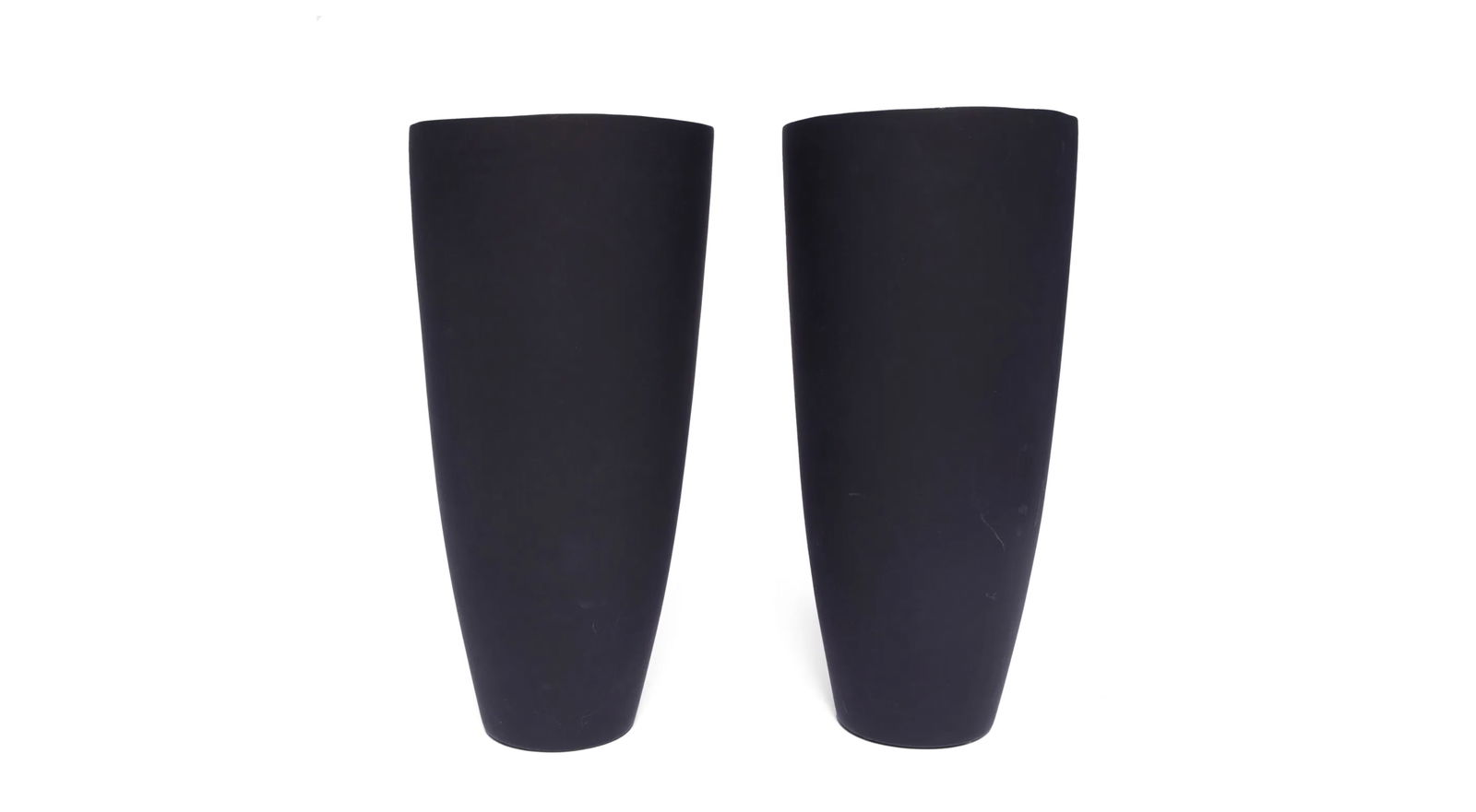 Pair Kose Milano Black Pepper Bisque Vases (1 of 6)