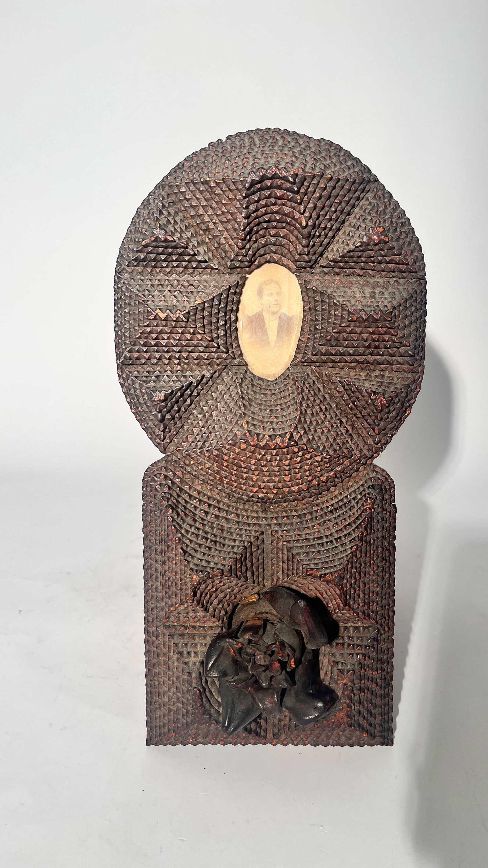 Antique Tramp Artisan Folk Decorated Commemorative Photograph Frame (1 of 4)