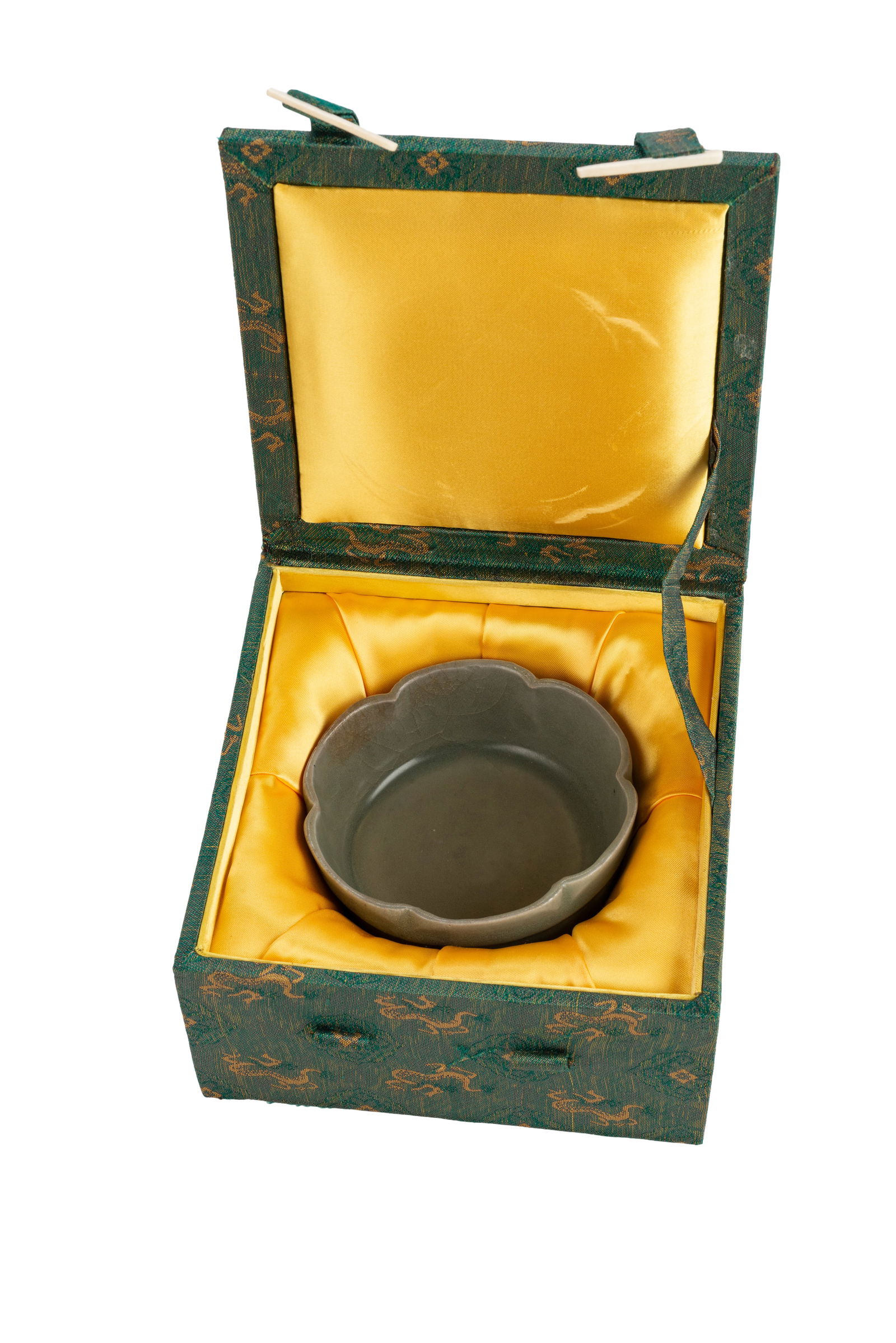 Chinese Long Quan Celadon Brush Washer (1 of 5)