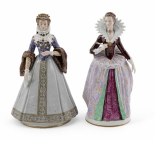 Late 19th Century Pair of Sitzendorf Porcelain Queen Figurines