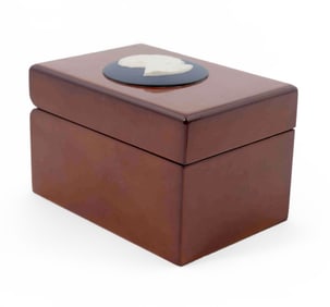 Vintage Wedgwood Buten Museum Medallion Box